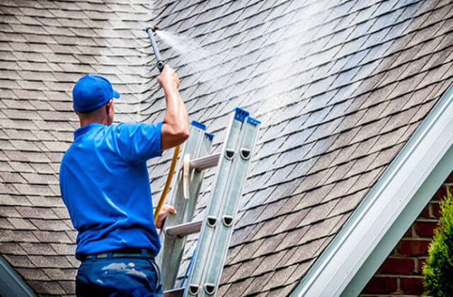 rocklin roof cleaning